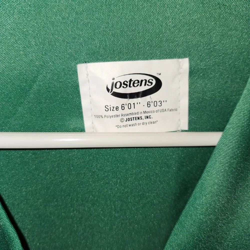Green Graduation Robe - Picture 2 of 2